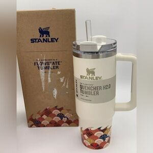 Stanley Quencher 30oz Lunar New Year Cream Color New